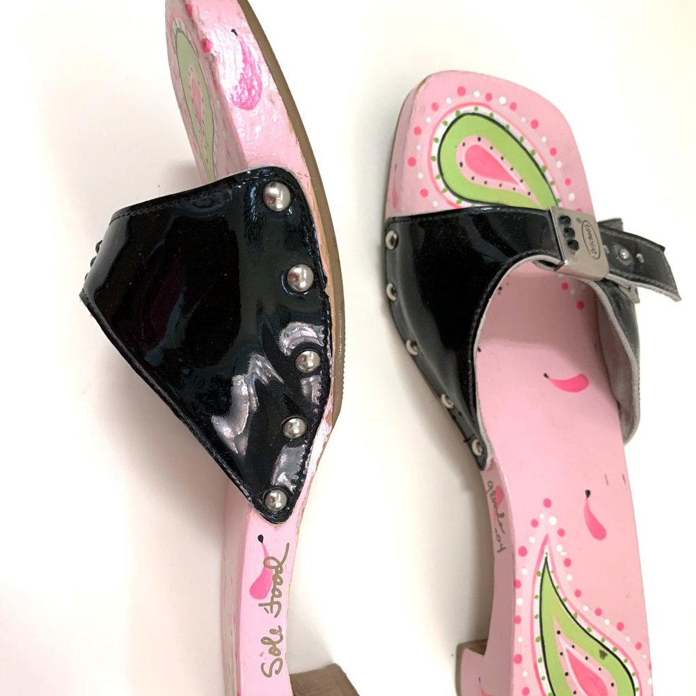 Hand painted paisley pink Dr. Scholls